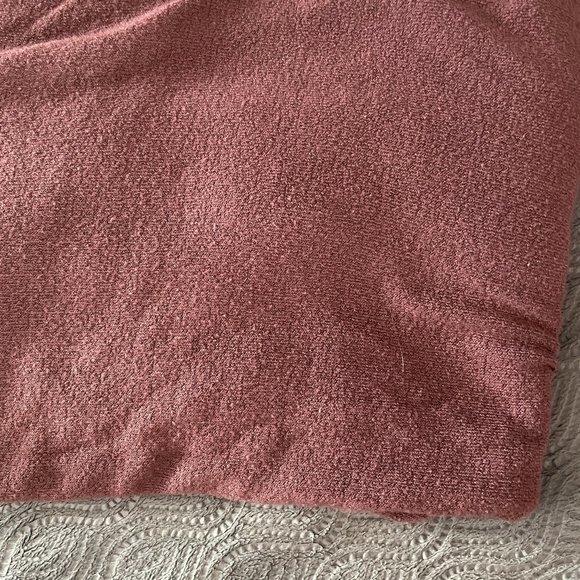 Jolie 3/4 Plum Top - Picture 2 of 4